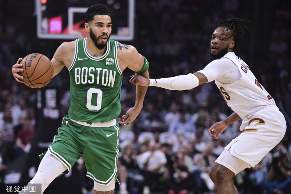 一场较量中 一场较量中